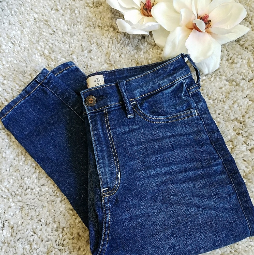 Hollister highwaisted blue skinny jeans